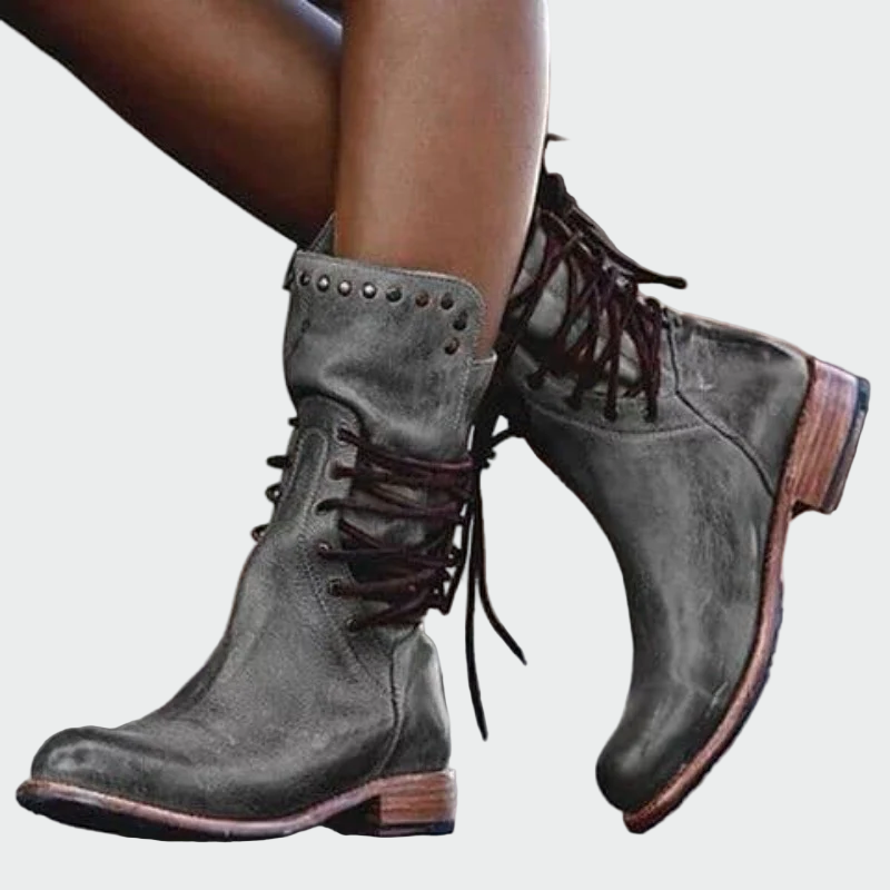 Elegant Boots with Laces