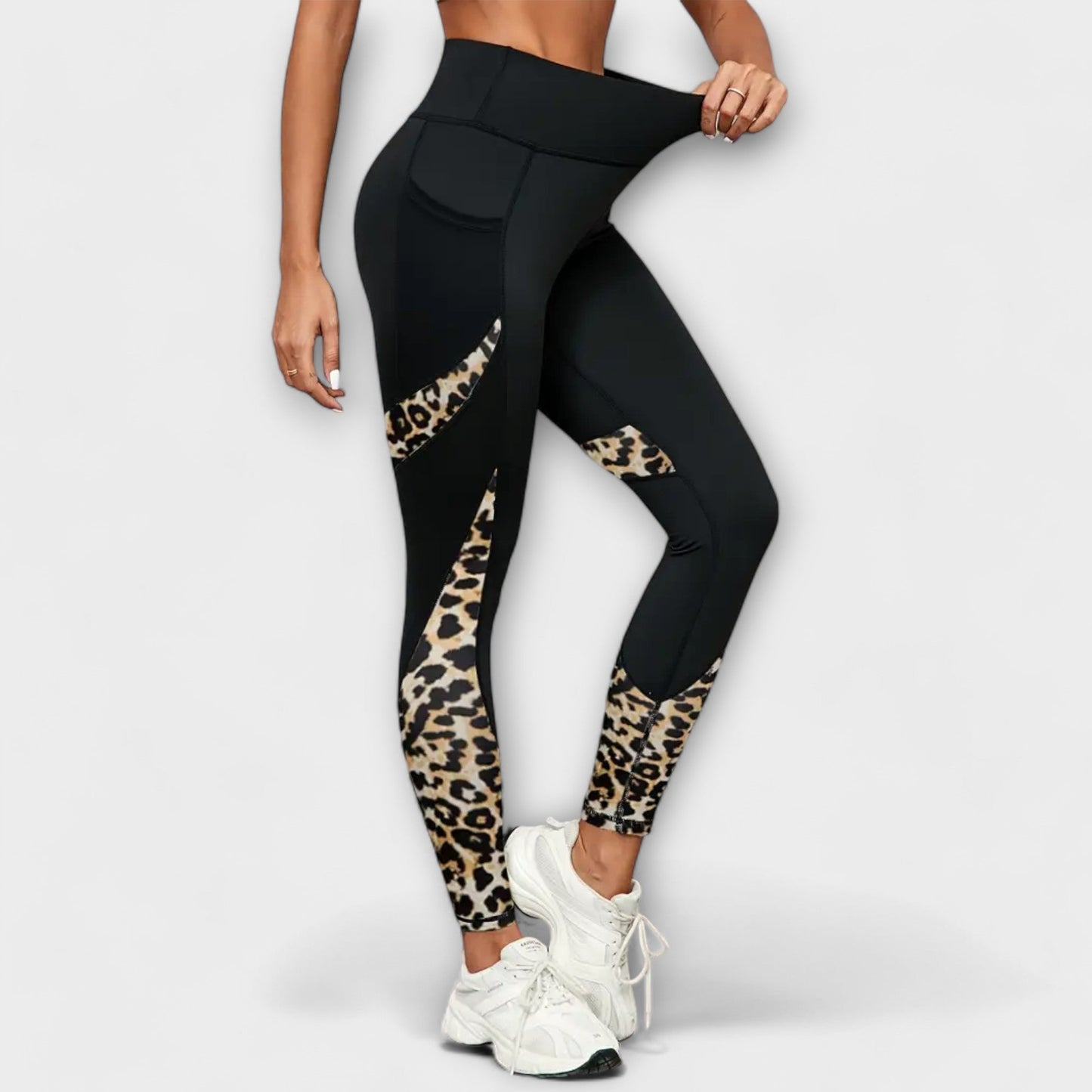 High-Waisted Leopard Training Pants