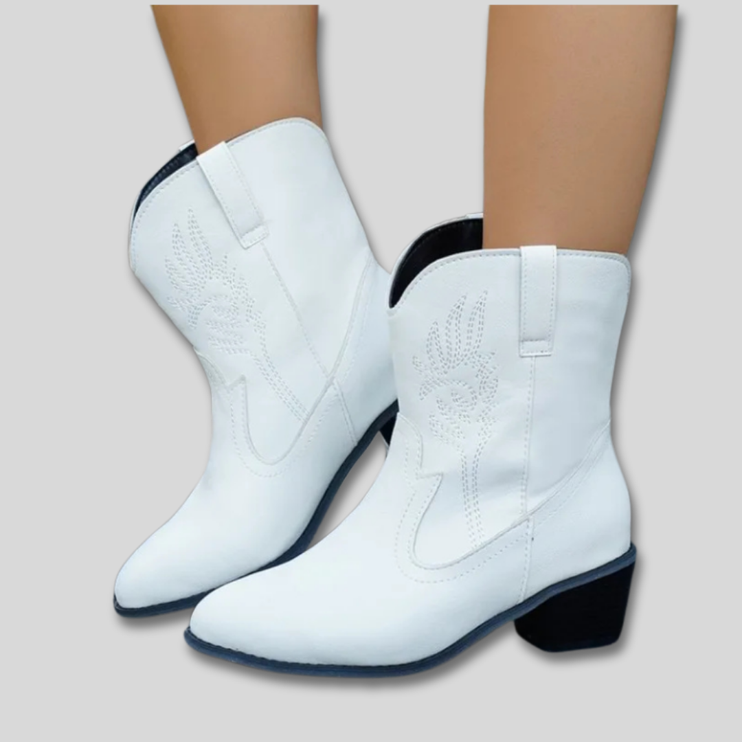 Zephira - Embroidered Cowboy Boots