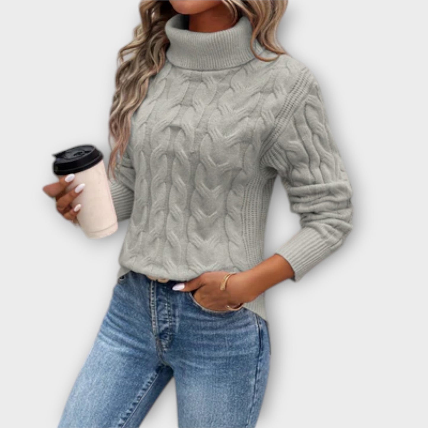 Amelia – Elegant Turtleneck Knit Sweater