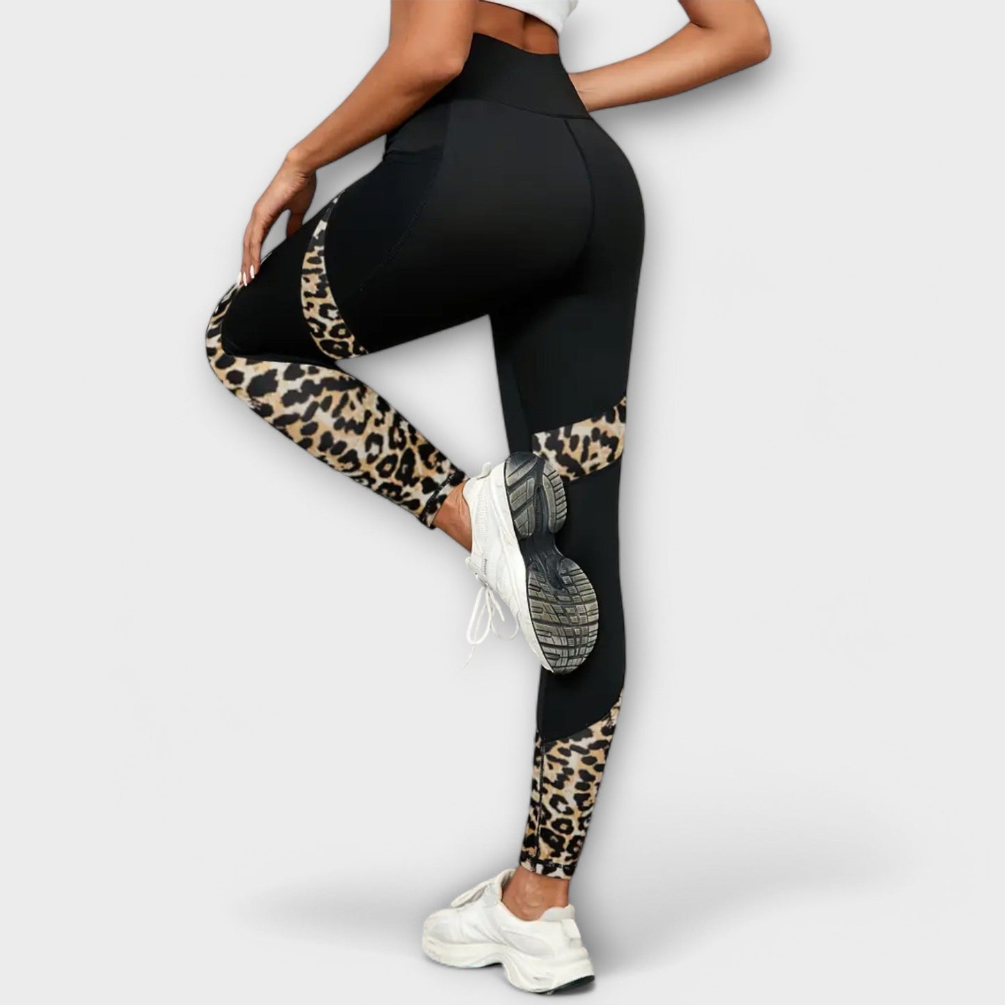 High-Waisted Leopard Training Pants